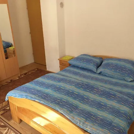 Lake House Krndija Guest house *