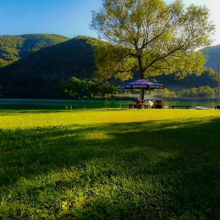 Guest house Lake House Krndija *